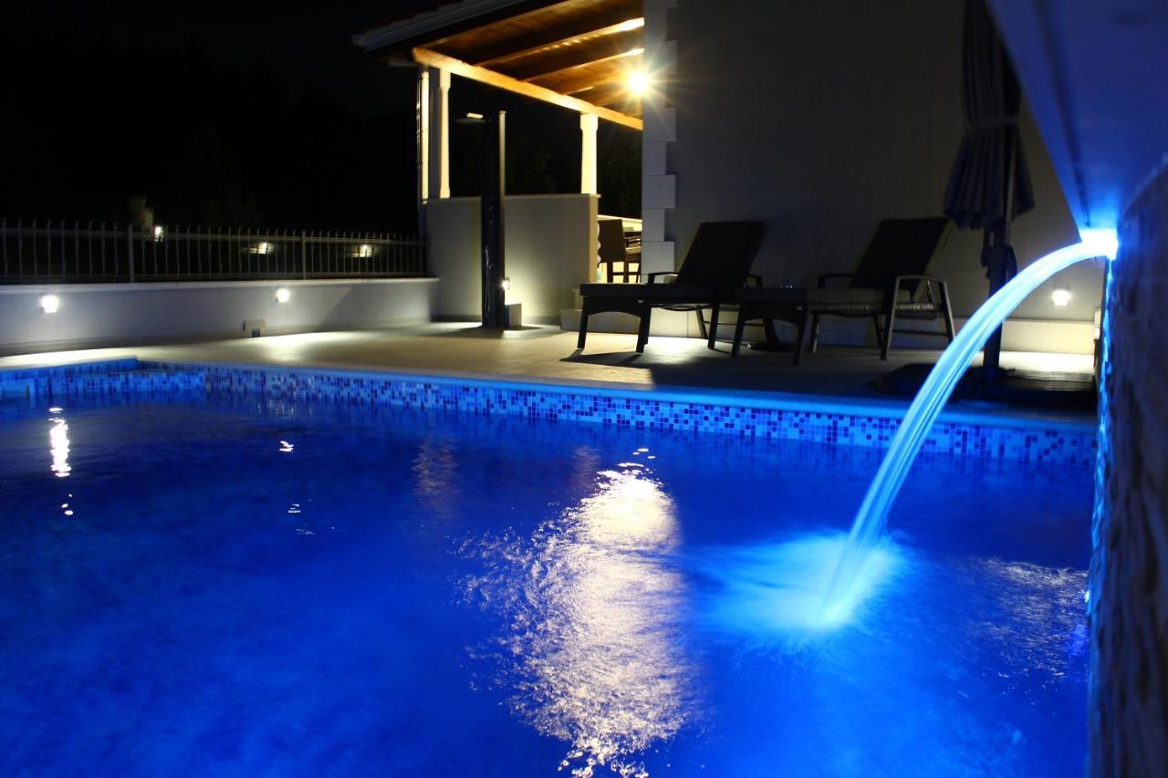 Vacation Home Meri Mirce Exterior foto