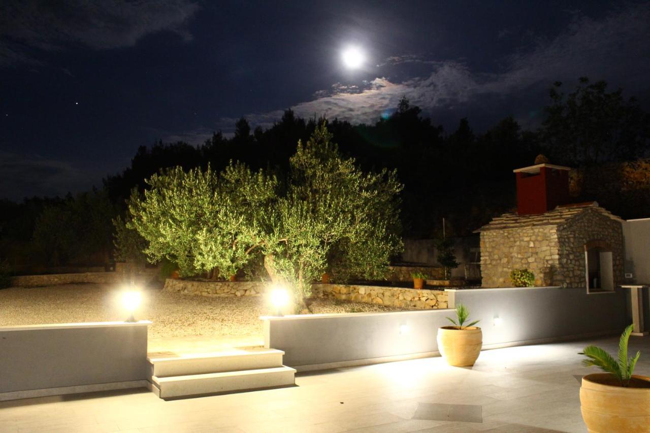 Vacation Home Meri Mirce Exterior foto