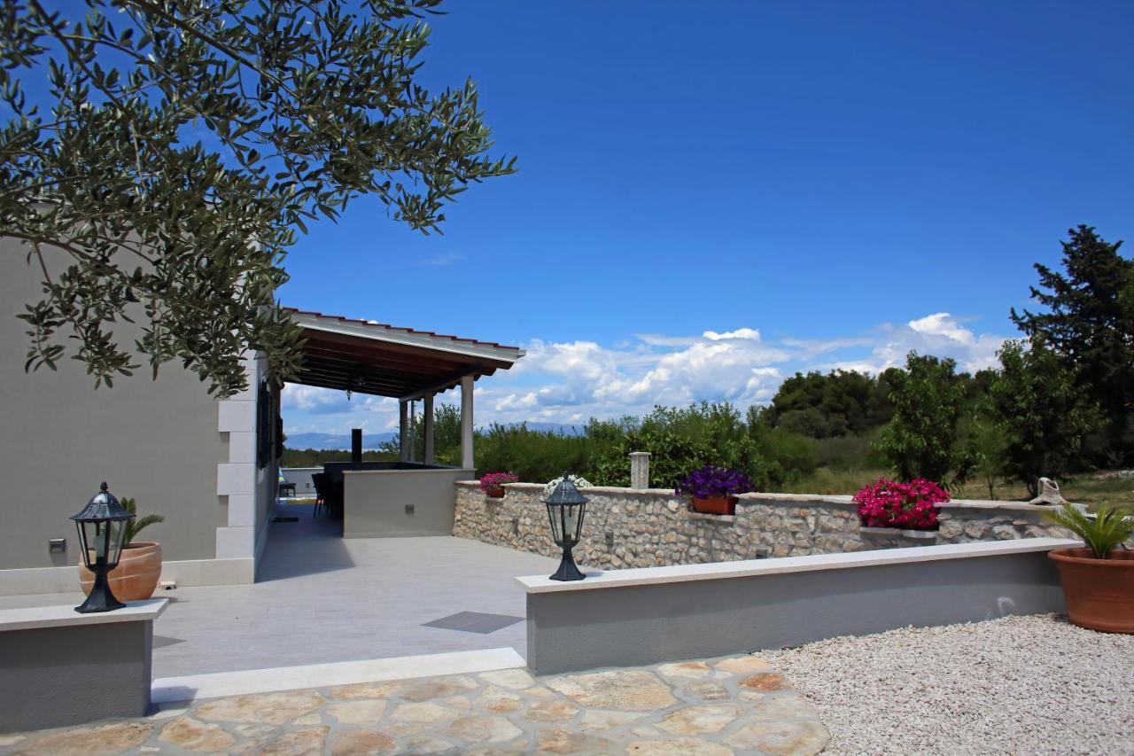 Vacation Home Meri Mirce Exterior foto