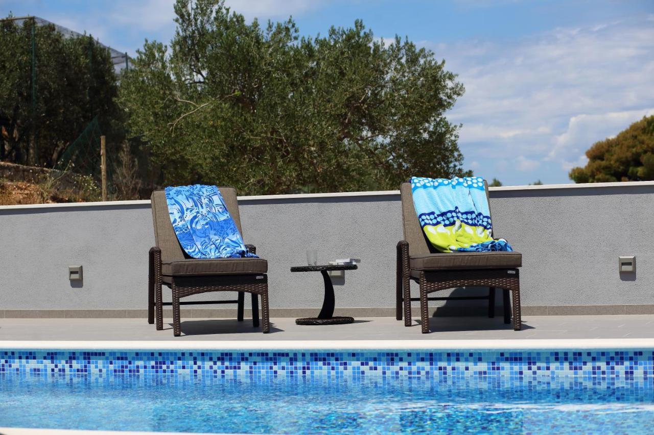 Vacation Home Meri Mirce Exterior foto